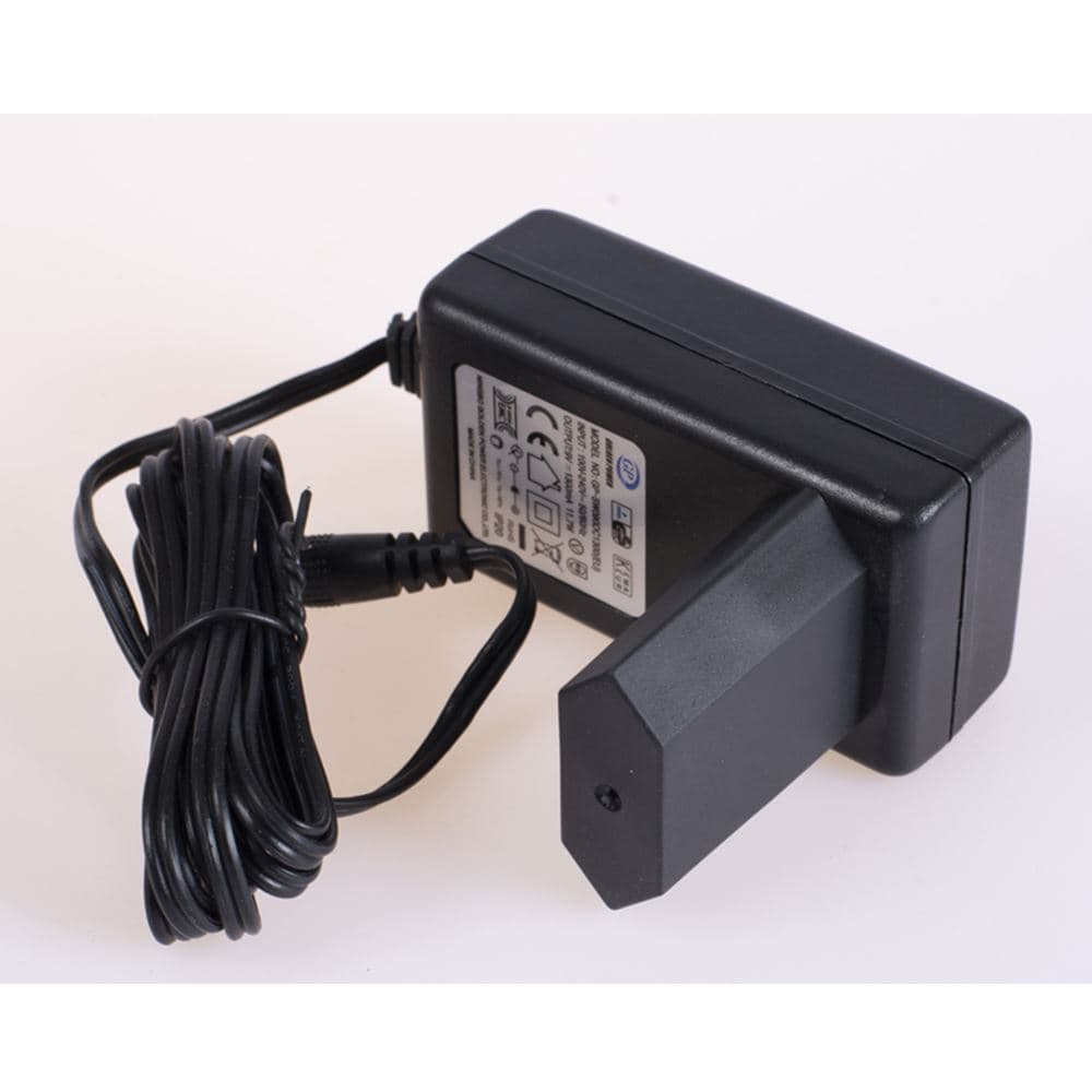 Master Fitness SÄHKÖADAPTERI 6V 05Amp, Varaosat