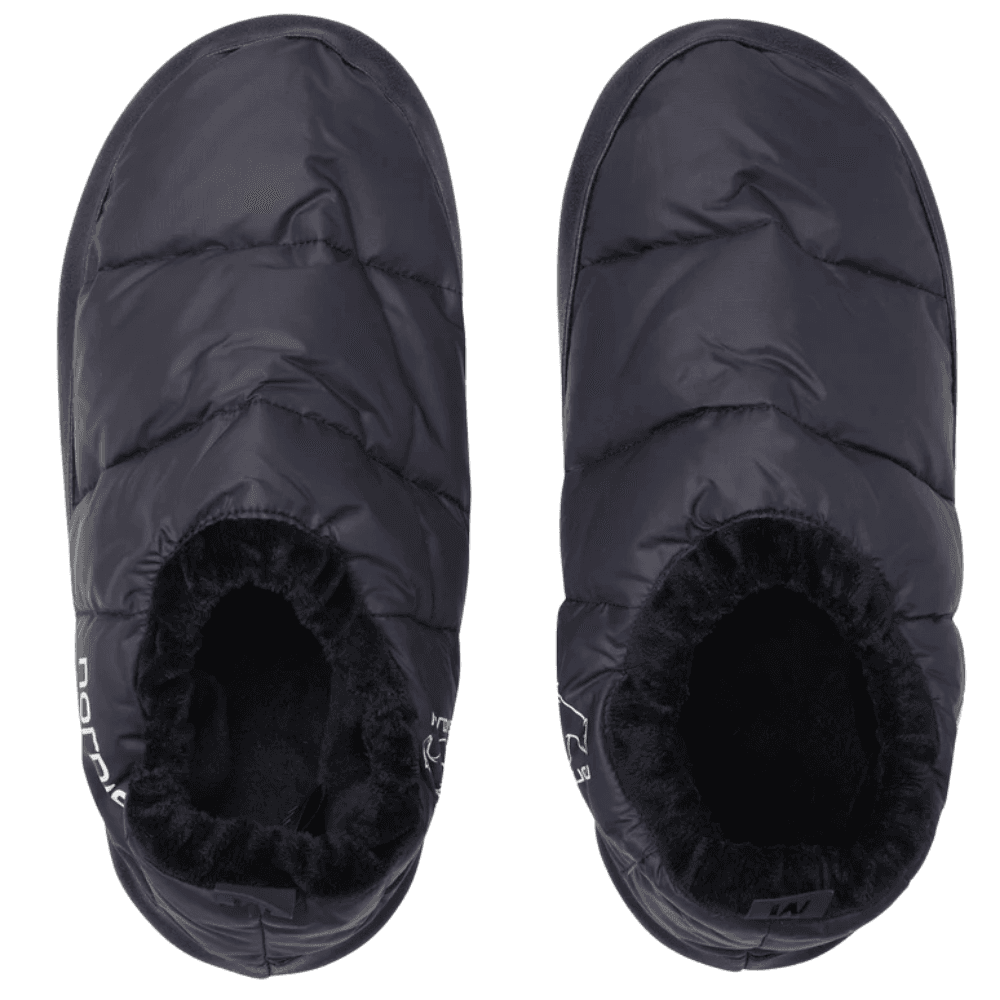 Nordisk Mos Down Slippers Musta