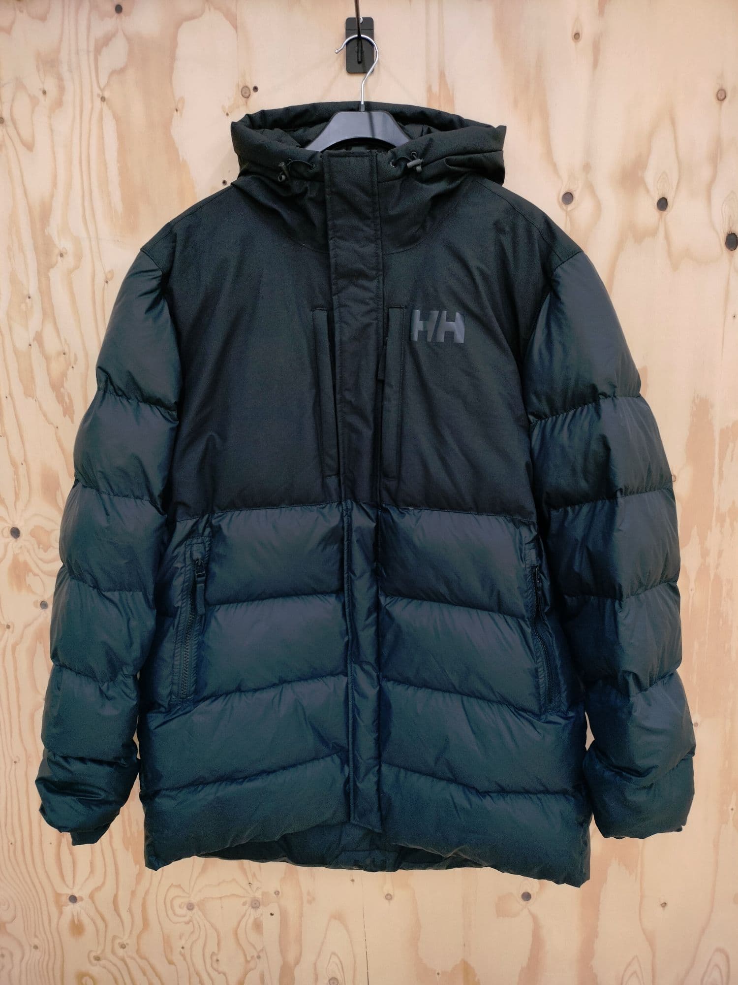 Helly Hansen Active Puffy Long Jacket - Miesten talvitakki XXL Musta (Second Hand)