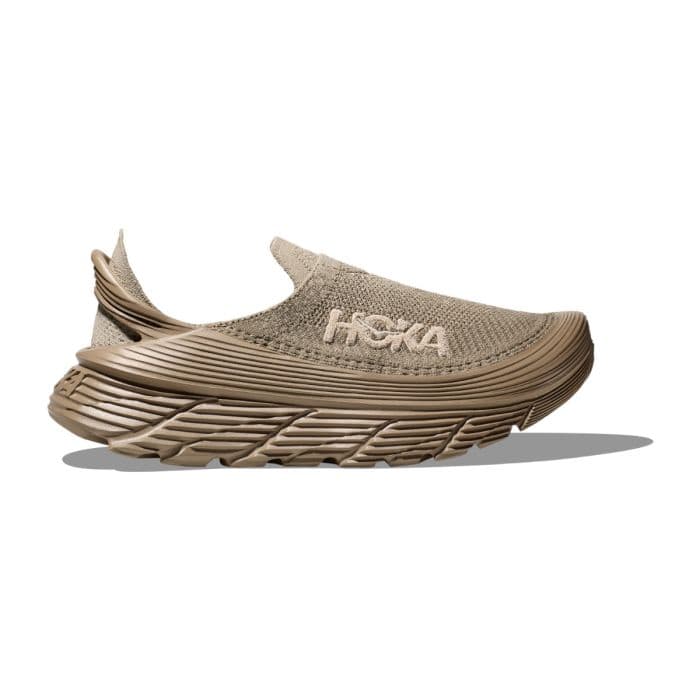 HOKA® Restore TC K. 42⅔ Ruskea - Mukautuvat palautumiskengät juoksijoille