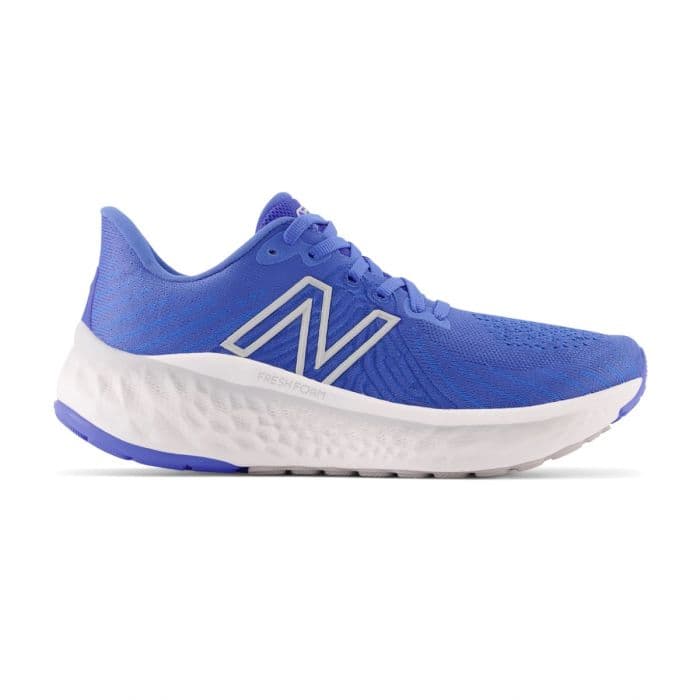 New Balance Fresh Foam Vongo v5 naisten juoksukengät, koko 36½, sininen – tuki ja mukavuus ylipronaatioon