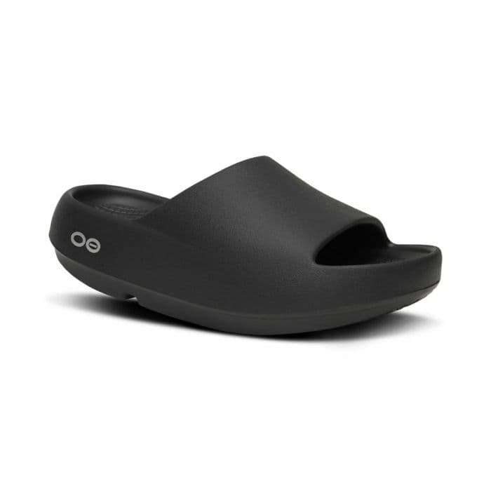 Oofos Ooahh+ Sandal K. 37 Musta Unisex